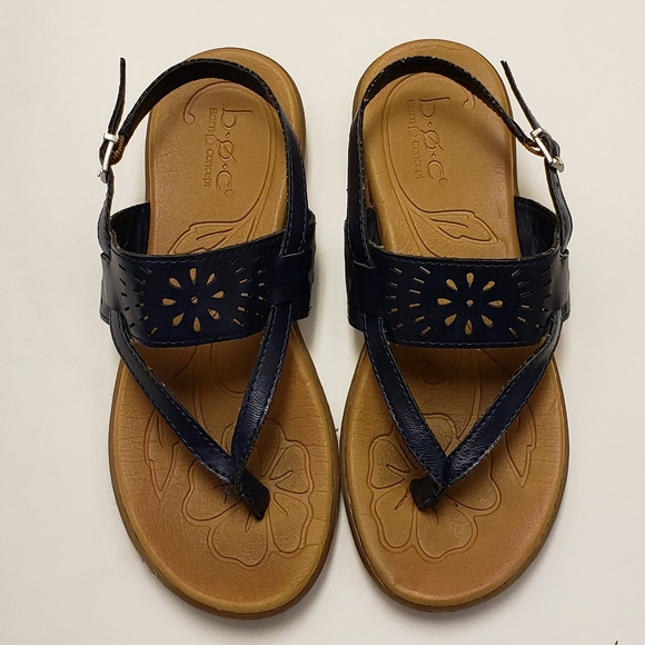 boc navy sandals